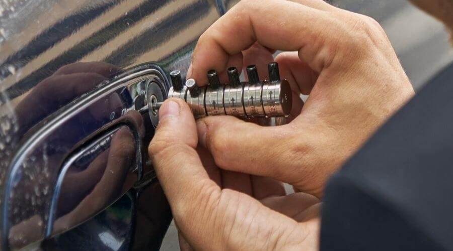 Expert tile roof repair services in Blue Island, IL